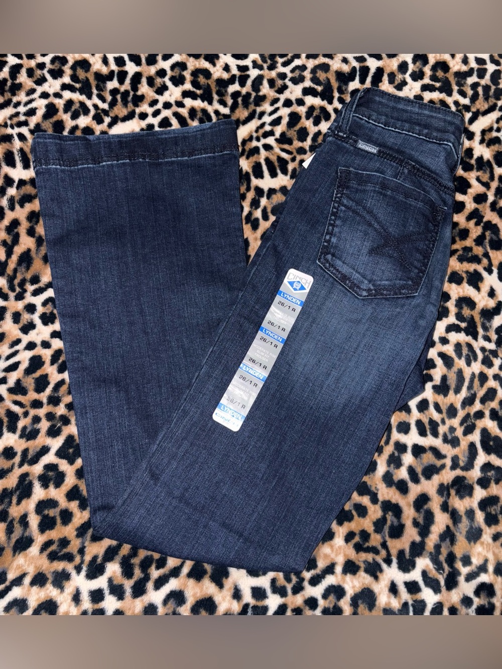 Women’s Cinch Lynden Slim Trouser Jeans size 26/ 1 R
